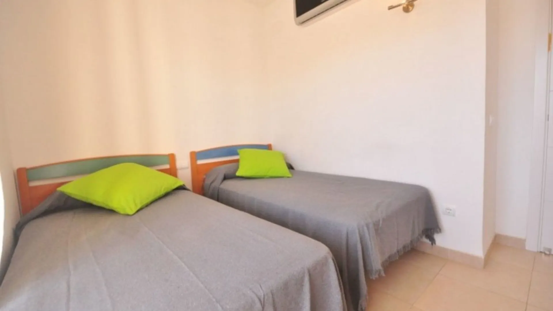 Villa Moderna Para 8 Personas En Cambrils Apartment