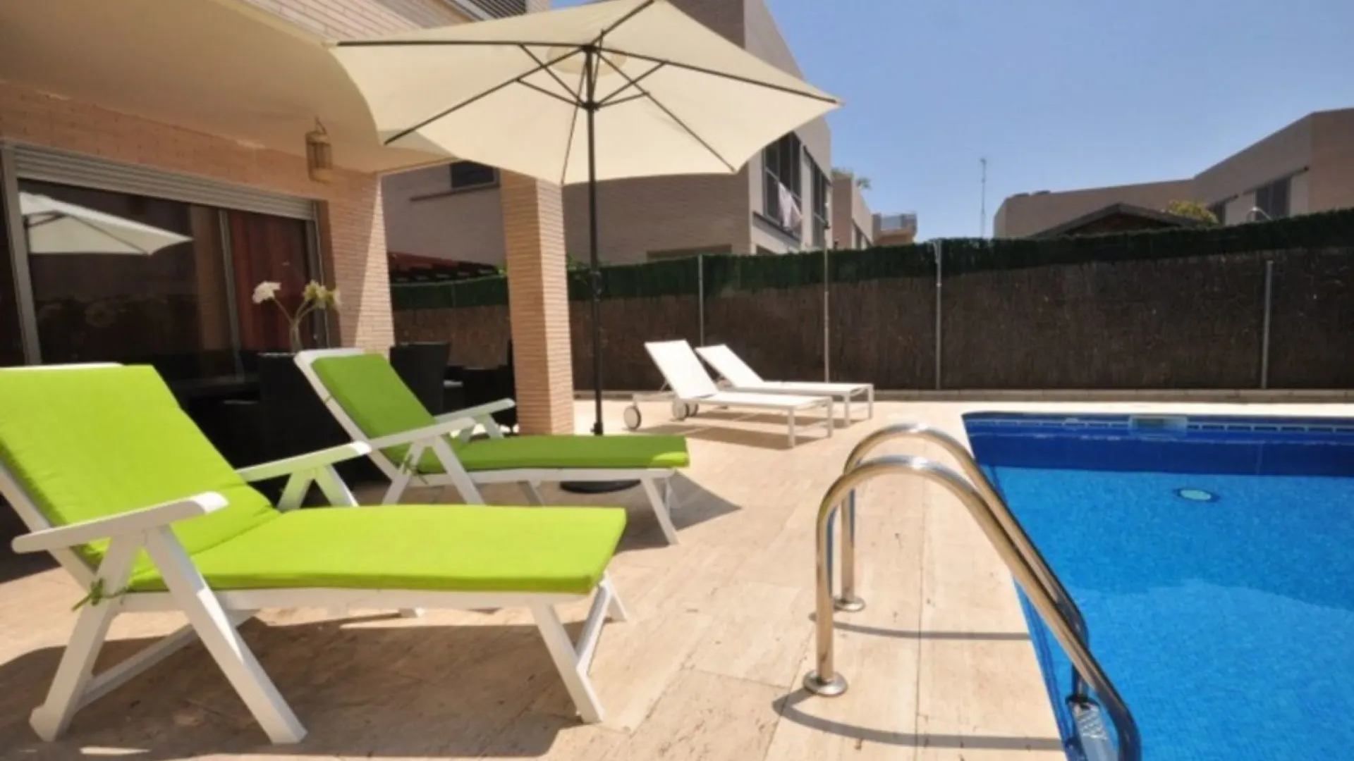 Villa Moderna Para 8 Personas En Cambrils